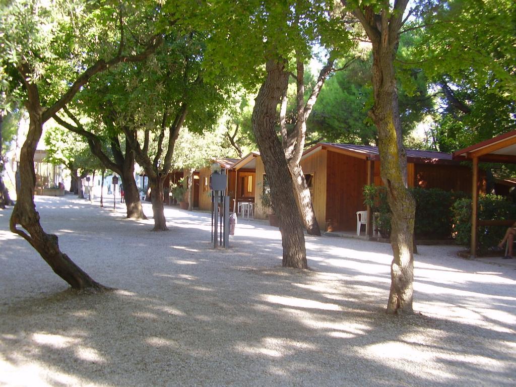 Camping Village Riviera Numana Esterno foto