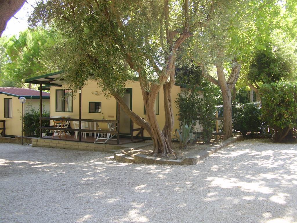 Camping Village Riviera Numana Esterno foto