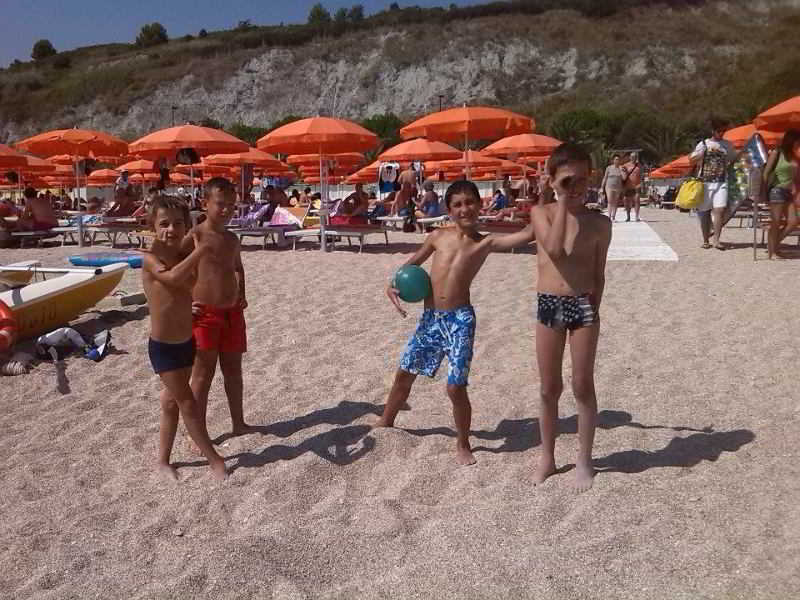 Camping Village Riviera Numana Esterno foto